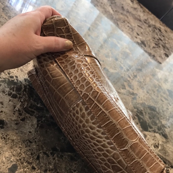 Nine West clutch - Picture 6 of 8